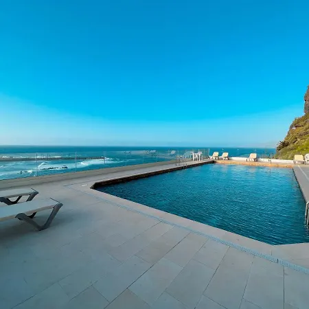 Apto. En Primera Línea De Playa Apartamento *