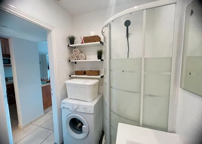 Apto. En Primera Línea De Playa *