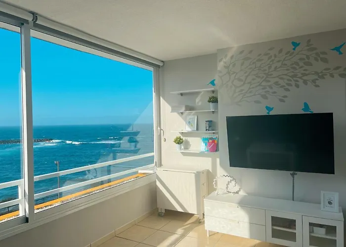 Apto. En Primera Línea De Playa *