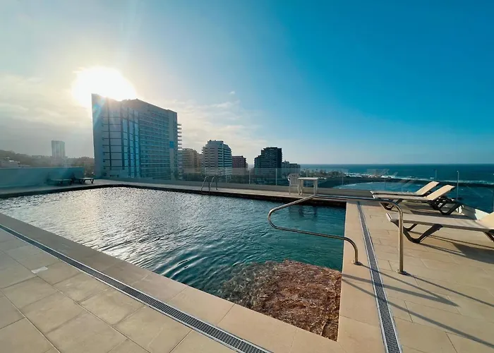 Apto. En Primera Linea De Playa *